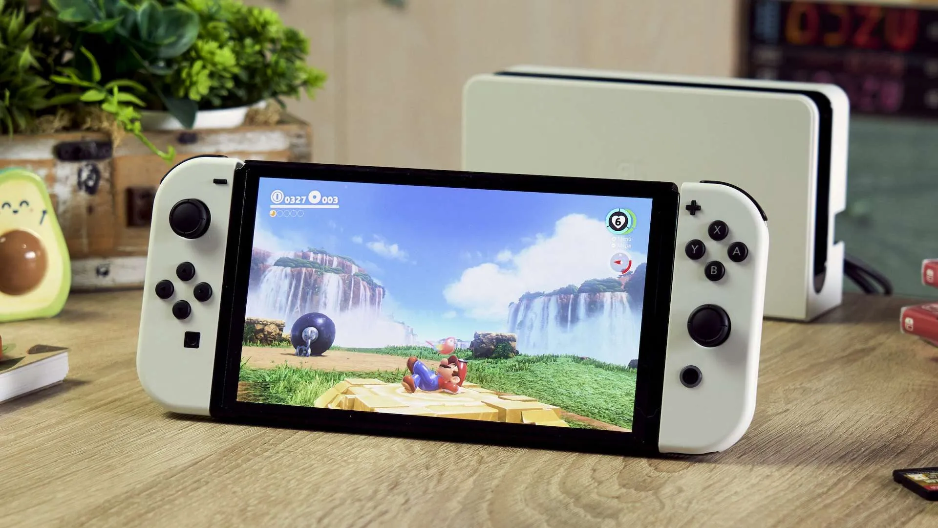 Nintendo Switch OLED Famitsu