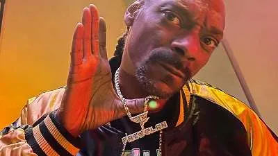 Snoop Dogg just joined FaZe Clan