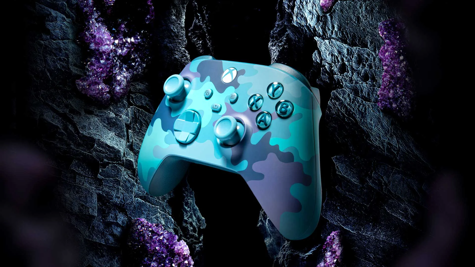 Xbox Wireless Controller Mineral Camo Special Edition out now