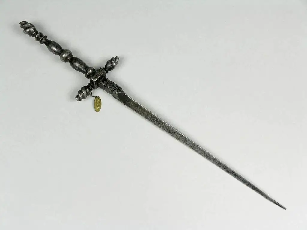 The Weapons of Elden Ring and their Real-life Counterparts